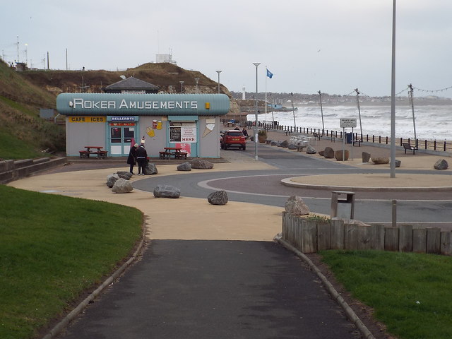 Path to Roker Beach, Sunderland © Malc McDonald cc-by-sa/2.0 ...