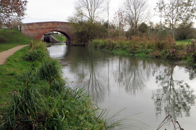 Banbury Lane bridge on the Northampton Arm