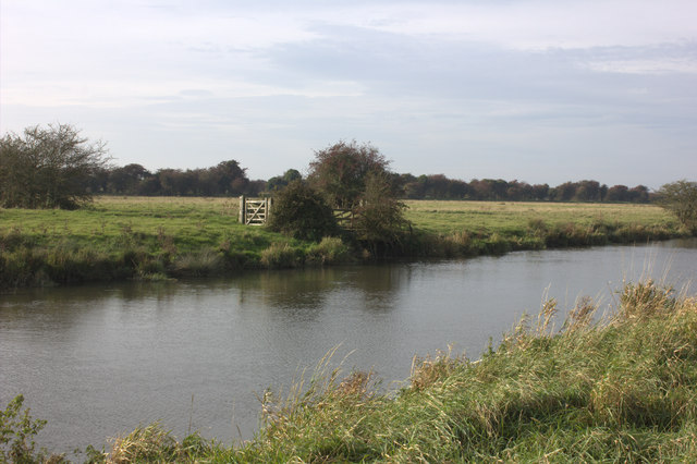 View across River Stour from the north bank
