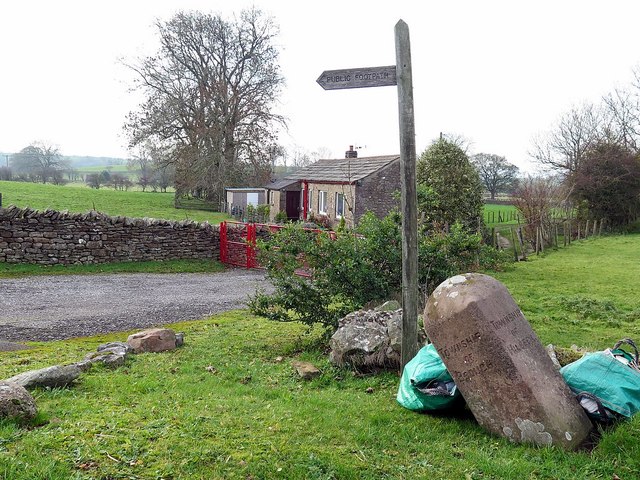 Boundary stone, Bullistone Cottage