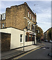 Turner?s Old Star pub, Watts Street, Wapping