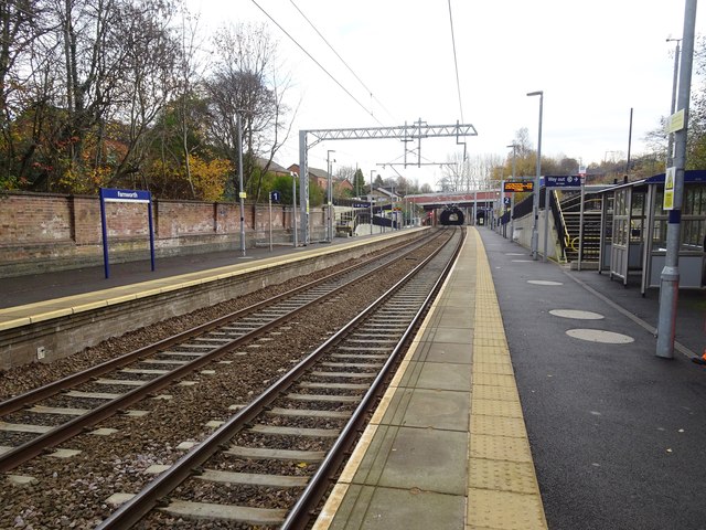 Farnworth railway station, Greater Manchester