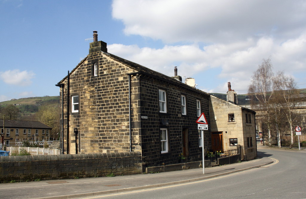 Brook House, Cragg Road © Roger Templeman :: Geograph Britain and Ireland