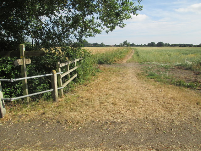 Junction of Bubwith Rail Trail and ... © Martin Dawes :: Geograph ...