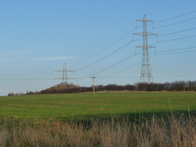 Power lines crossing farmland, north of Antelope Lodge