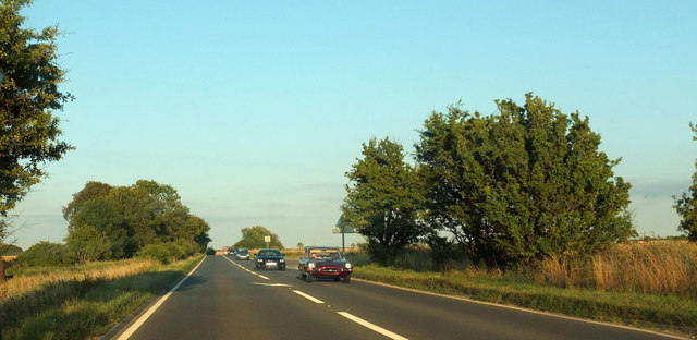 A303 approaching Old Willoughby Hedge