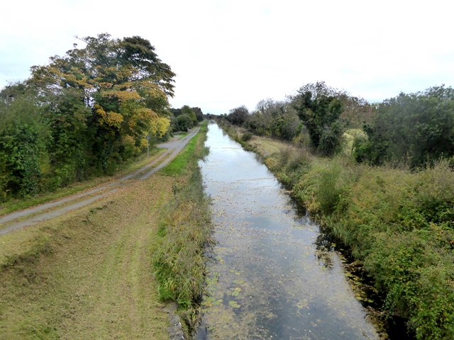 Royal Canal seen from Kiddy's Bridge