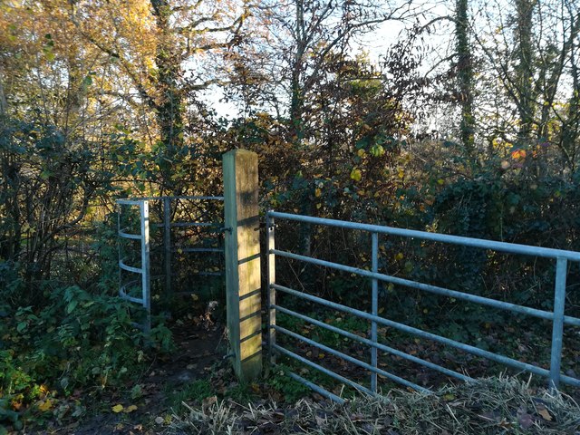 Footpath gate at Mountfield Lane