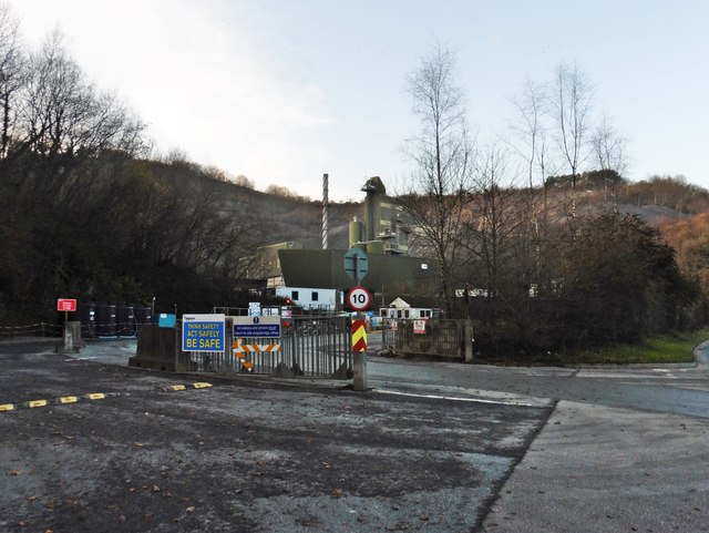 Bray Valley Quarry © Roger Cornfoot :: Geograph Britain And Ireland