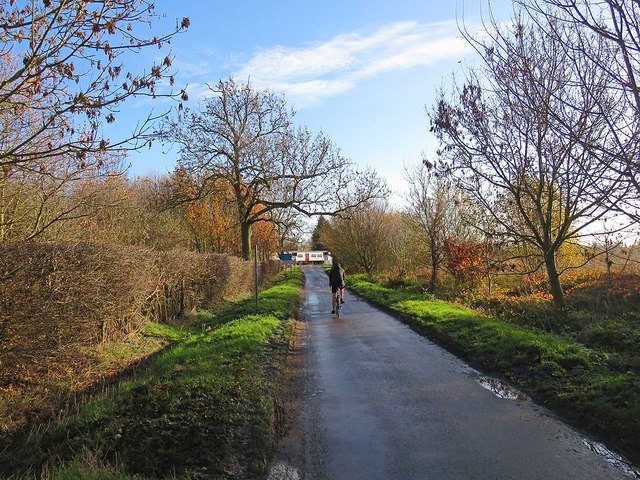 Nearing Duxford level crossing