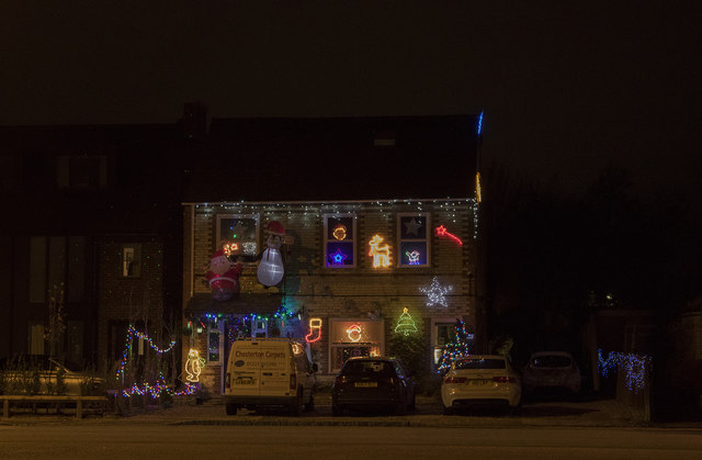Christmas decorations © Malcolm Neal ccbysa/2.0  Geograph Britain