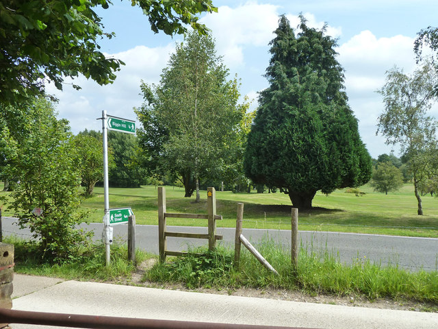 Notional stile on footpath from Biggin Hill to Berry's Green
