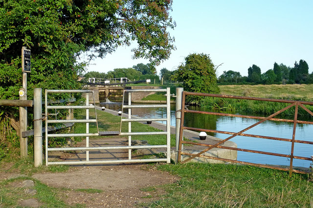 Towpath gate below Zouch Lock in Nottinghamshire