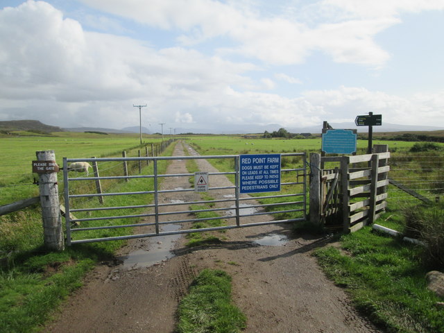 Gate  and  track  to  Red  Point  Farm
