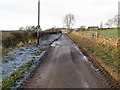 Minor road approaching Hume Orchard