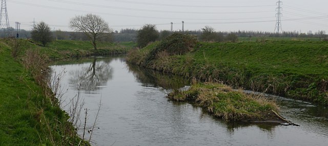 Woodhouse Washlands and River Rother © Mike Nield cc-by-sa/2.0 ...