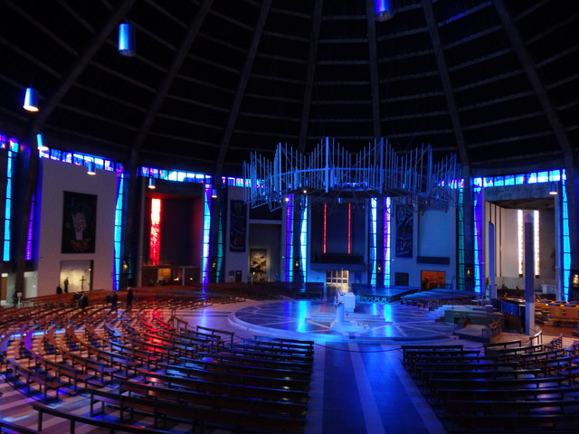 Liverpool Metropolitan Cathedral - nave