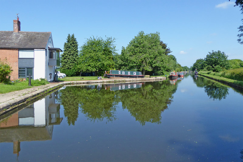 Shropshire Union Canal at Brewood Wharf,... © Roger D Kidd cc-by-sa/2.0 ...