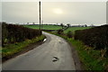 H5670 : A bend along Tullyneil Road by Kenneth  Allen