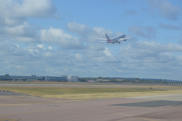 Heathrow Airport - southern runway