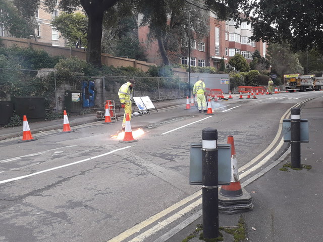 Bournemouth: removing white lines on St. Stephens Road