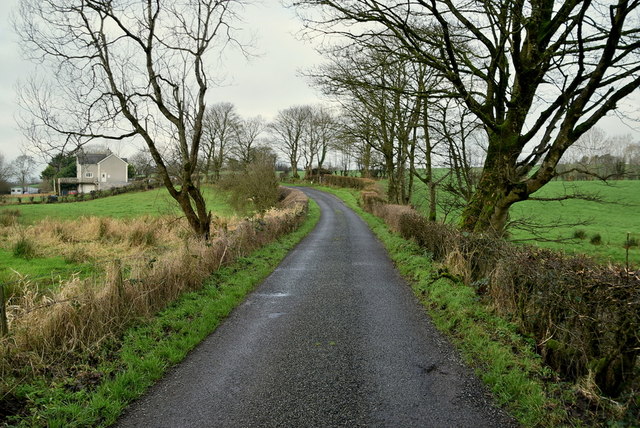 Blackfort Road © Kenneth Allen cc-by-sa/2.0 :: Geograph Ireland