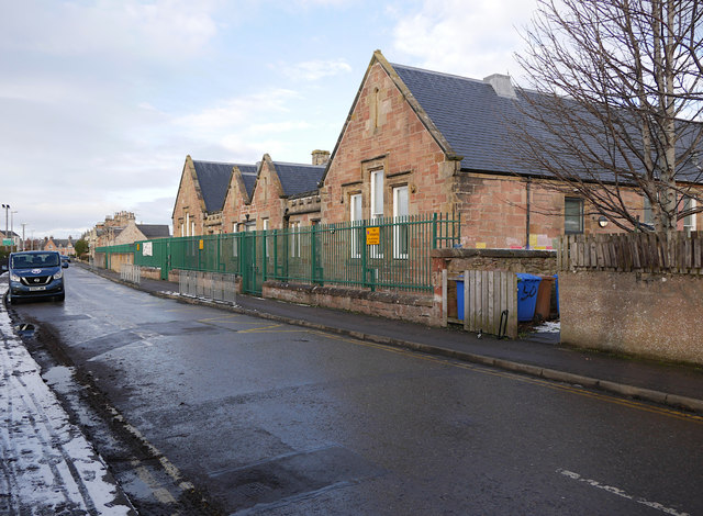 Central Primary School, Planefield Road
