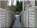 Footpath from the end of Linden Avenue, Woodmansterne