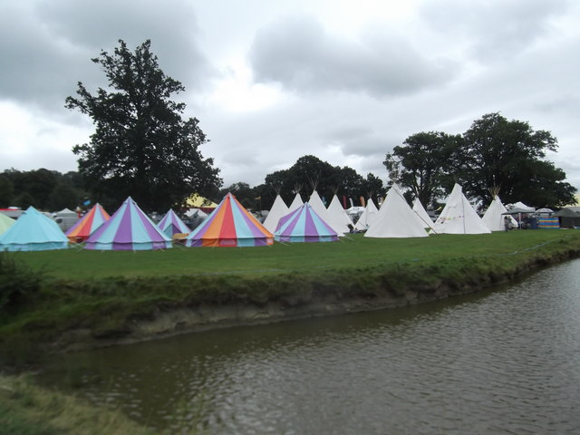 Glamping tents at Lakefest