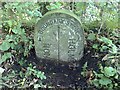 SE1510 : Old Boundary Marker by the A6024, Woodhead Road, Holme Valley Parish by Milestone Society