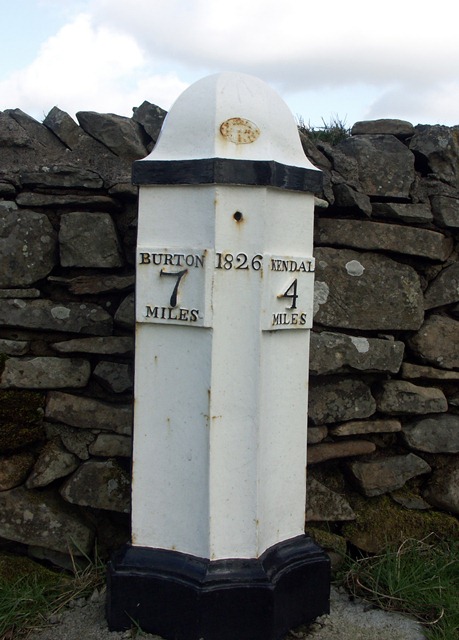 Old Milepost, A65, Halfpenny