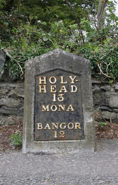 Old Milestone by the A5, Holyhead Road, Llangristiolus Parish