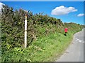 Old Direction Sign - Signpost near Gwendra