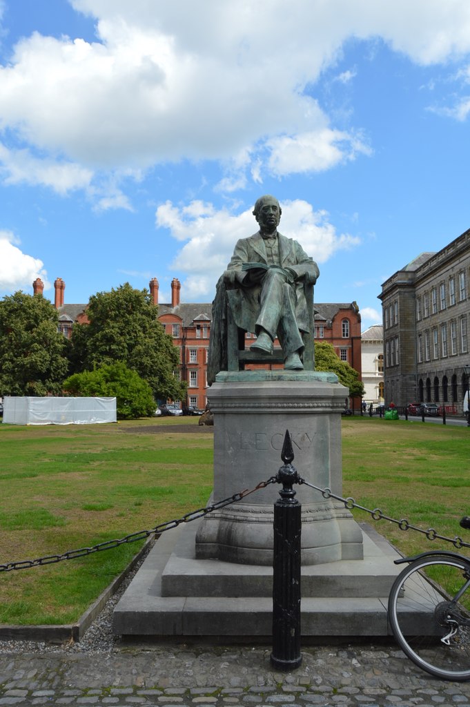 Trinity College Dublin Statue Of Lecky © N Chadwick Cc By Sa20