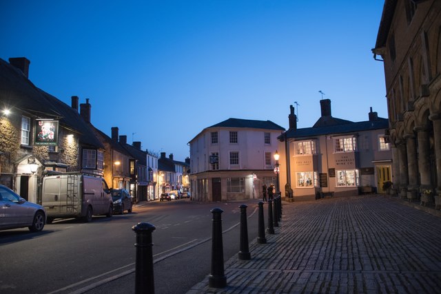 Castle Cary - Market Place and George Hotel