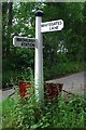 Old Direction Sign - Signpost by Dewhurst Lane, Wadhurst parish