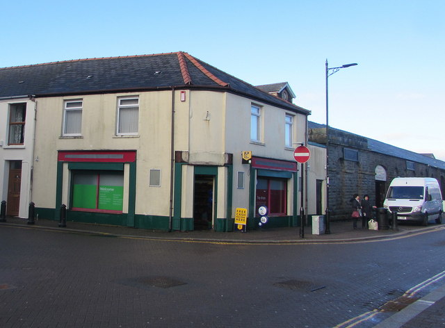 Unnamed shop on an Aberdare corner