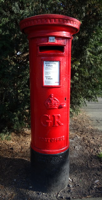 George V postbox on Anlaby Road, Hull