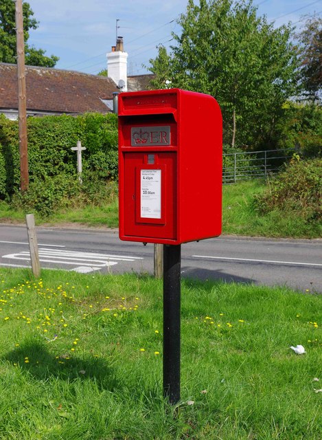 Queen Elizabeth II post mounted postbox, Hinksford Lane, near Swindon, Staffs