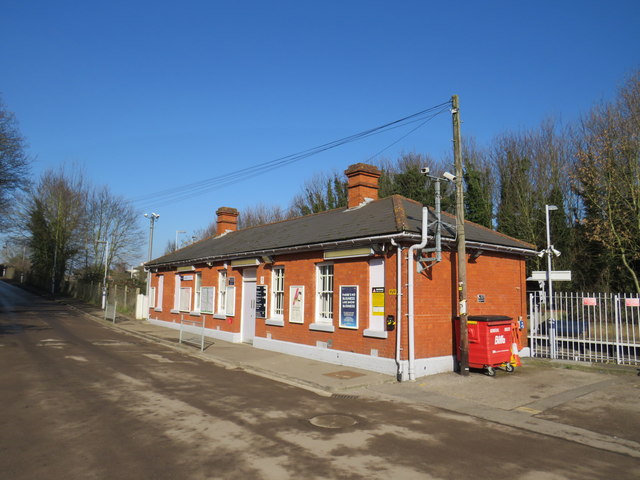 Higham railway station © Malc McDonald :: Geograph Britain and Ireland