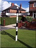 SJ5574 : Old Direction Sign - Signpost by the B5153, The Cross, Kingsley by Milestone Society