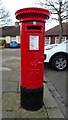 George V postbox on Laburnum Road, Redcar