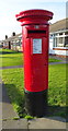 Elizabeth II postbox on Castle Road, Redcar