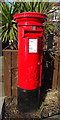 Elizabeth II postbox on West Dyke Road, Redcar