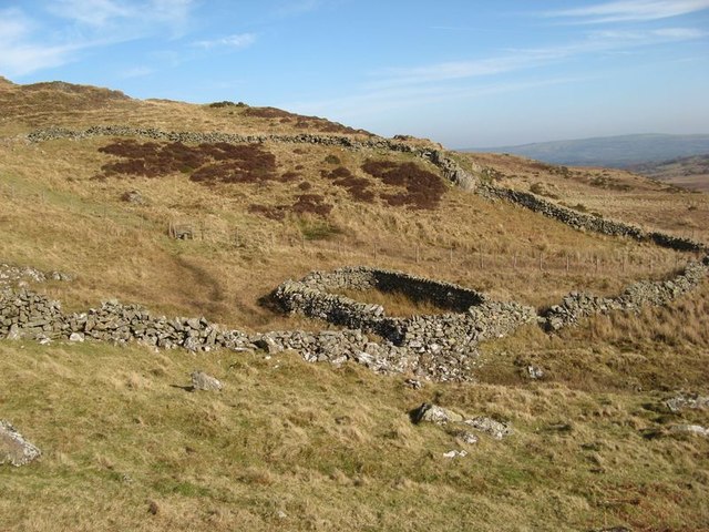 Outlying Sheepfold © Jonathan Wilkins Geograph Britain And Ireland