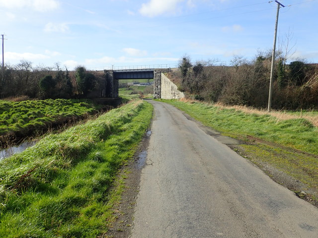 Canal Bank road approaching westwards... © Eric Jones :: Geograph Ireland