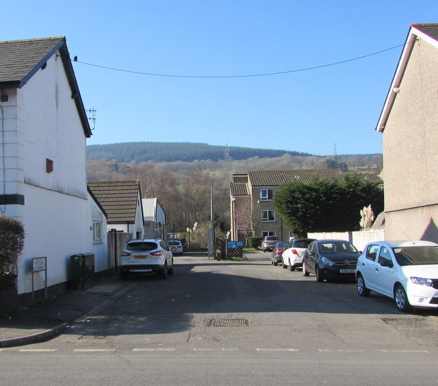 Road to Ty Pontrhun, Troedyrhiw