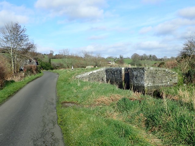 Canal Bank road approaching Waddells... © Eric Jones :: Geograph Ireland