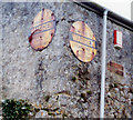 Two circular AA Signs on Windmill Lane in Warren