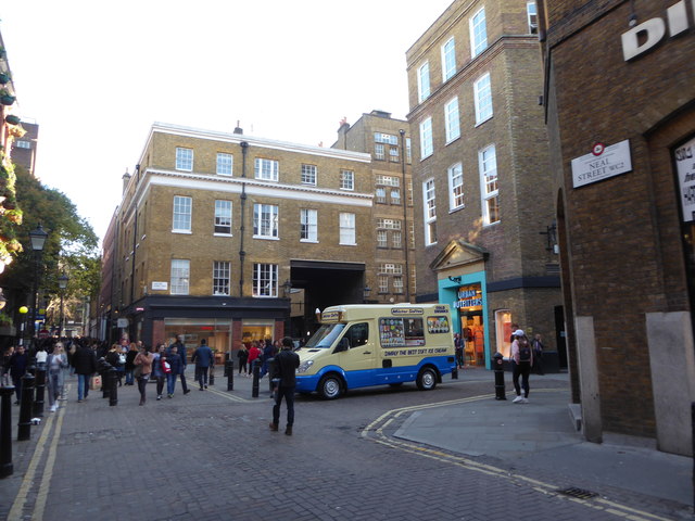 A walk from Clerkenwell to Piccadilly (183)